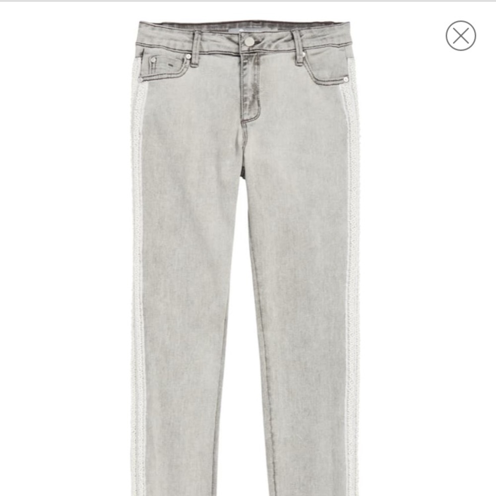 Tractr Tuxedo Stripe Skinny Jeans. Gray.